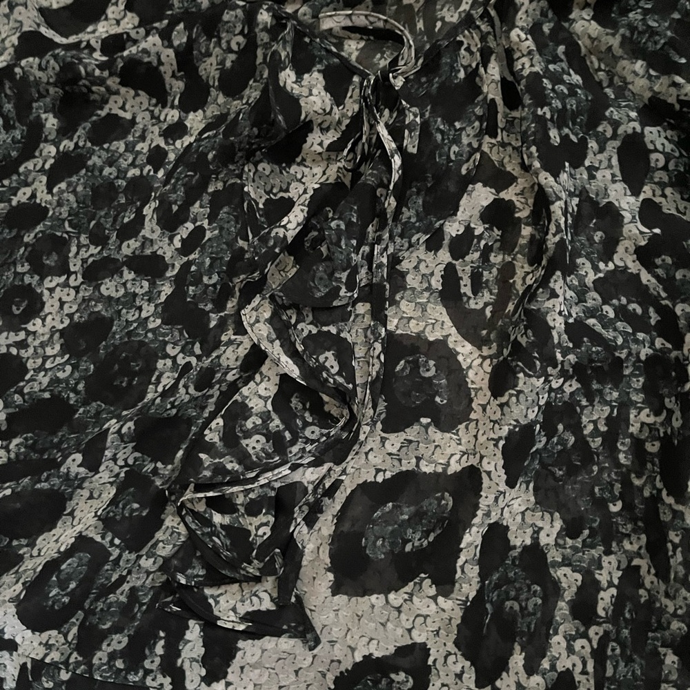 NWOT LOFT Animal Print Ruffle Blouse - Picture 5 of 9